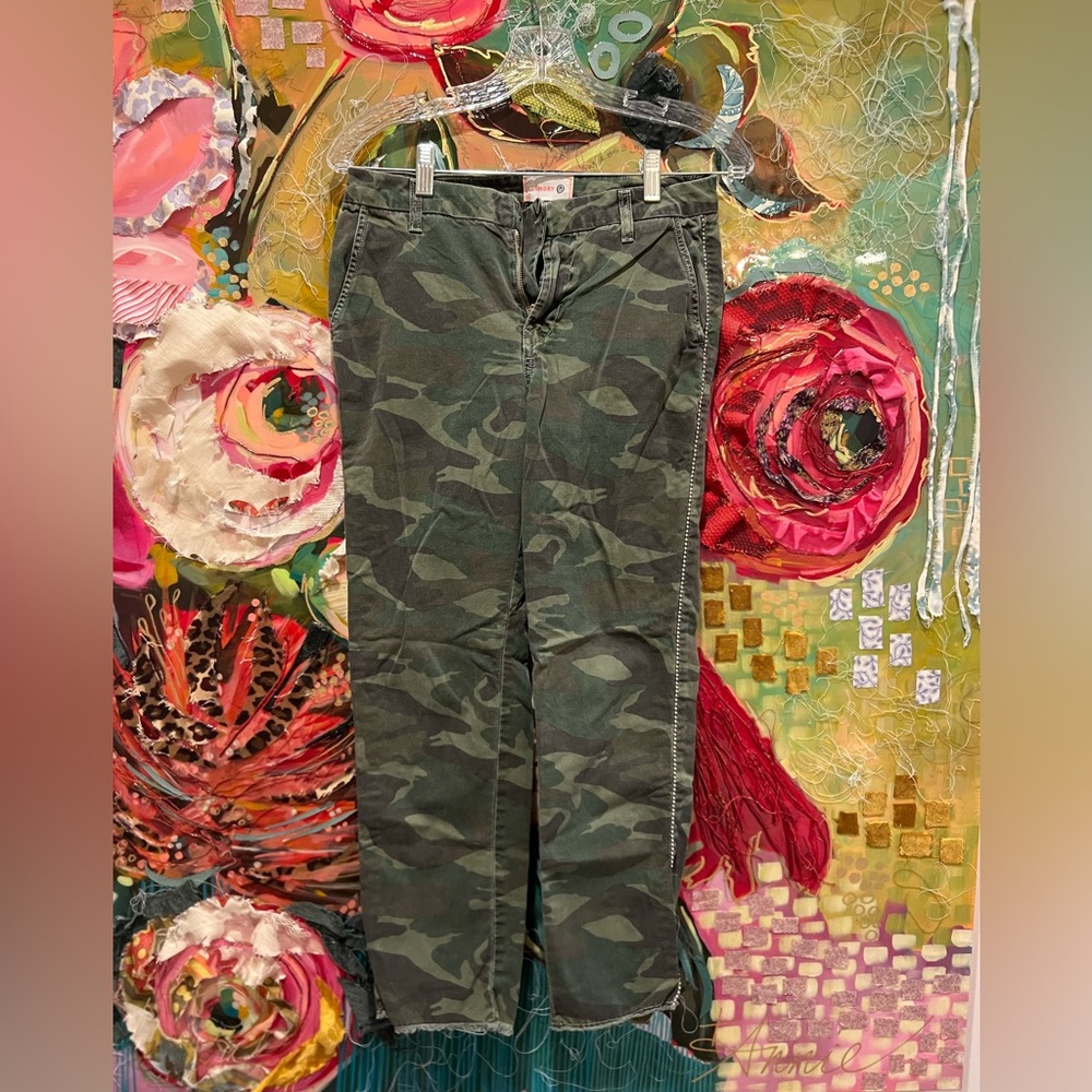 SUNDRY Women’s Camo N60 Classic Straight Trouser
